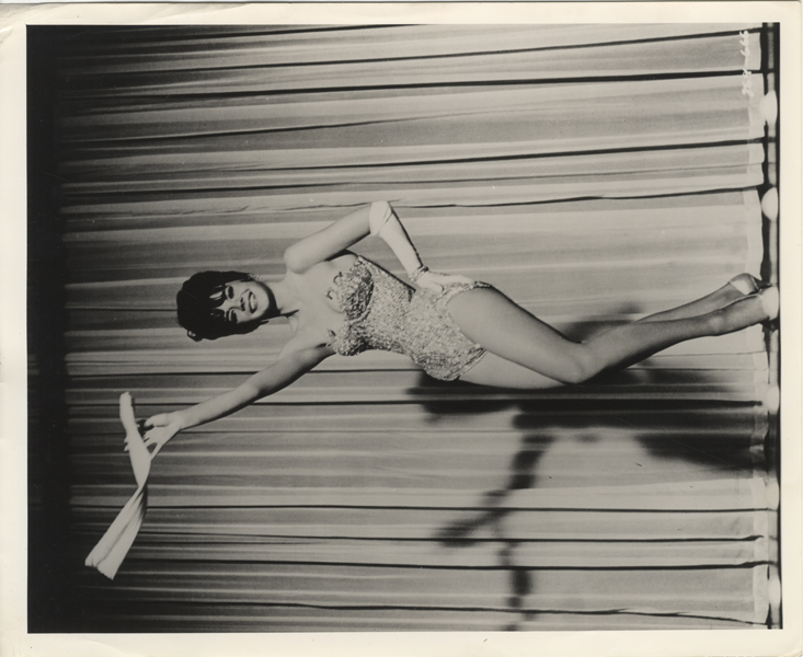 Natalie Wood Striptease Leggy Pin Up Gypsy Original 8x10 Photo with paper caption snipe